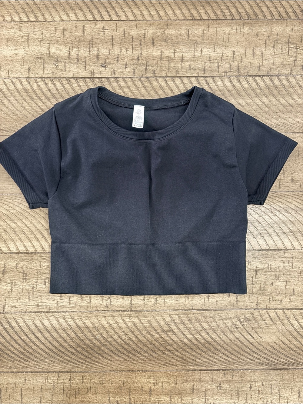 Black Crop Top Short Sleeve Ribbed Hem